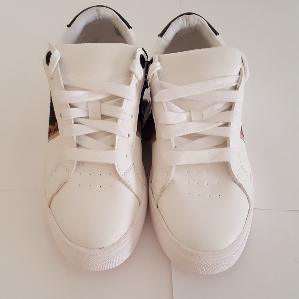 LAST 1 (SZ 10) White Leopard Memory Foam Fashion Sneakers - Picture 7 of 8
